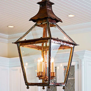 Antique lantern outlet light fixture