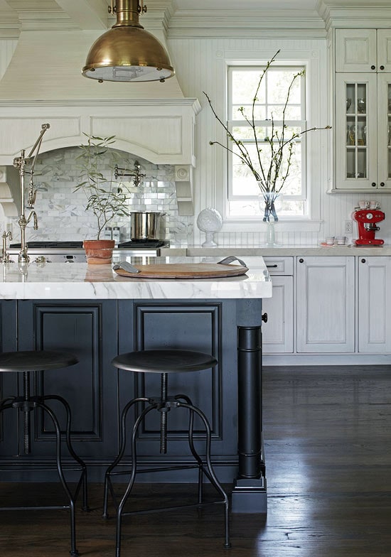 The Timeless Beauty and Practicality of White Kitchens