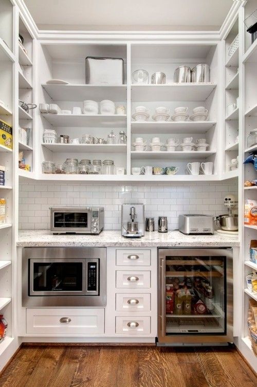 Friday Favorites The Old Fashioned Charm Of A Butler S Pantry