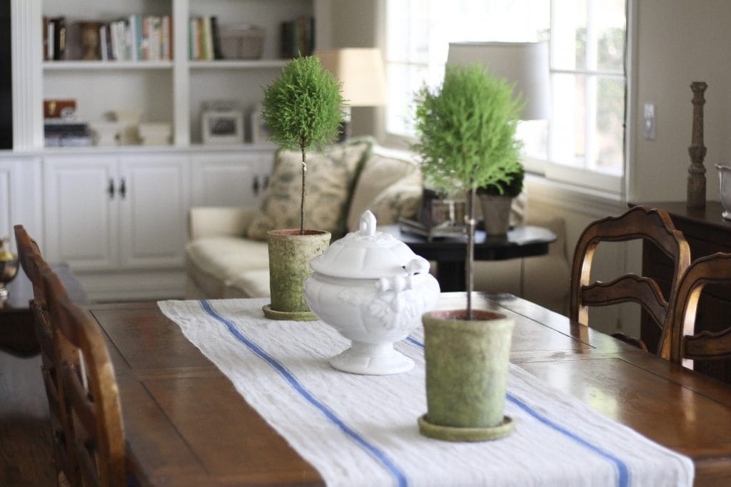 breakfast area farmhouse style topiaries