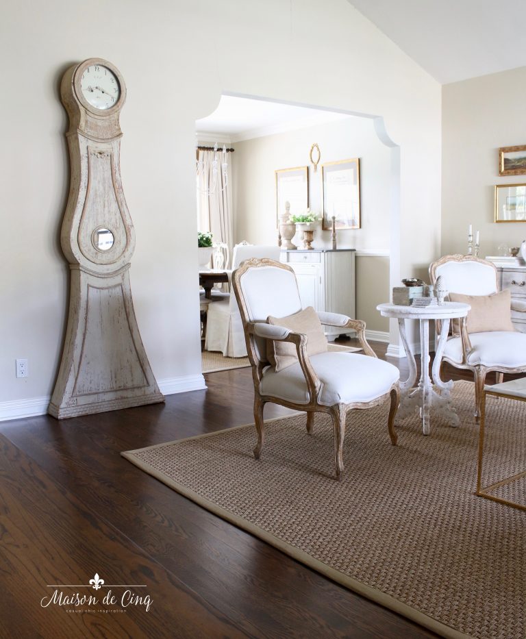 French Country Fridays: Winter Decor, Antiques, Tours, & More
