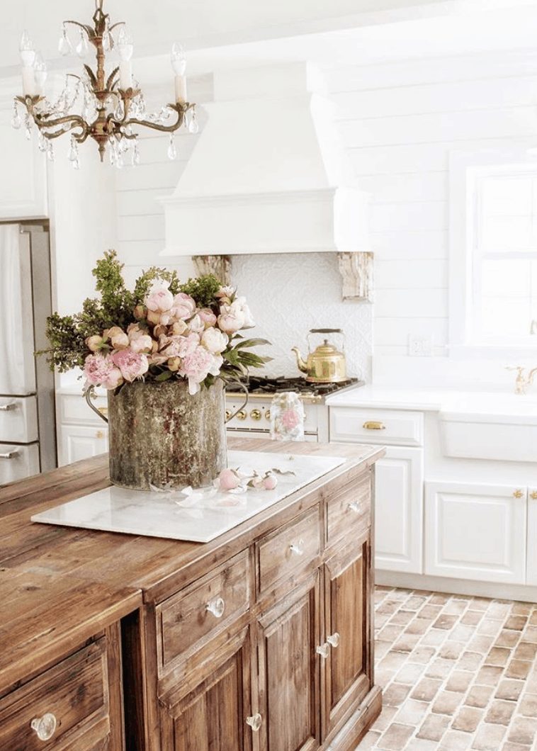 French Country Fridays – A Weekly Dose of French Inspiration