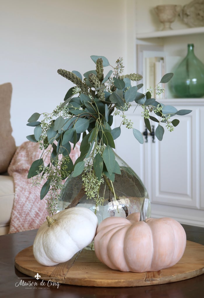 5 Tips for Bringing Neutral and Natural Fall Decor into Your Home