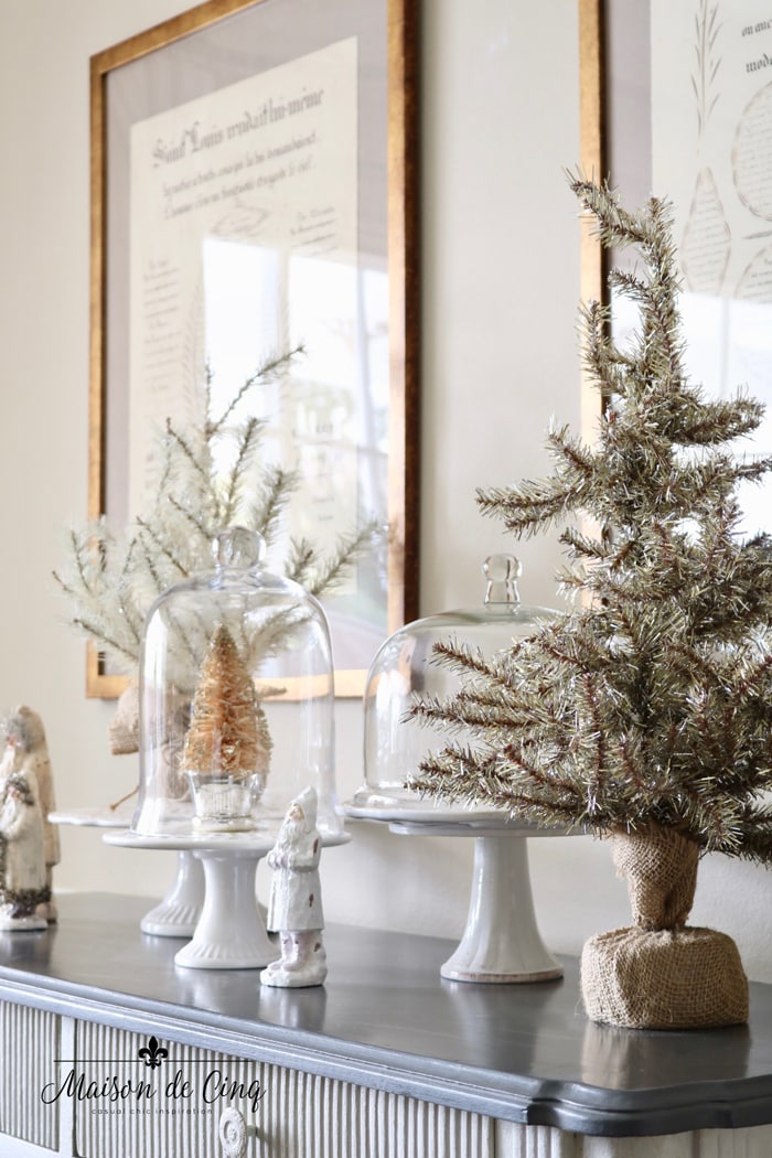 Soft and Wintery Christmas Table with Touches of French Blue