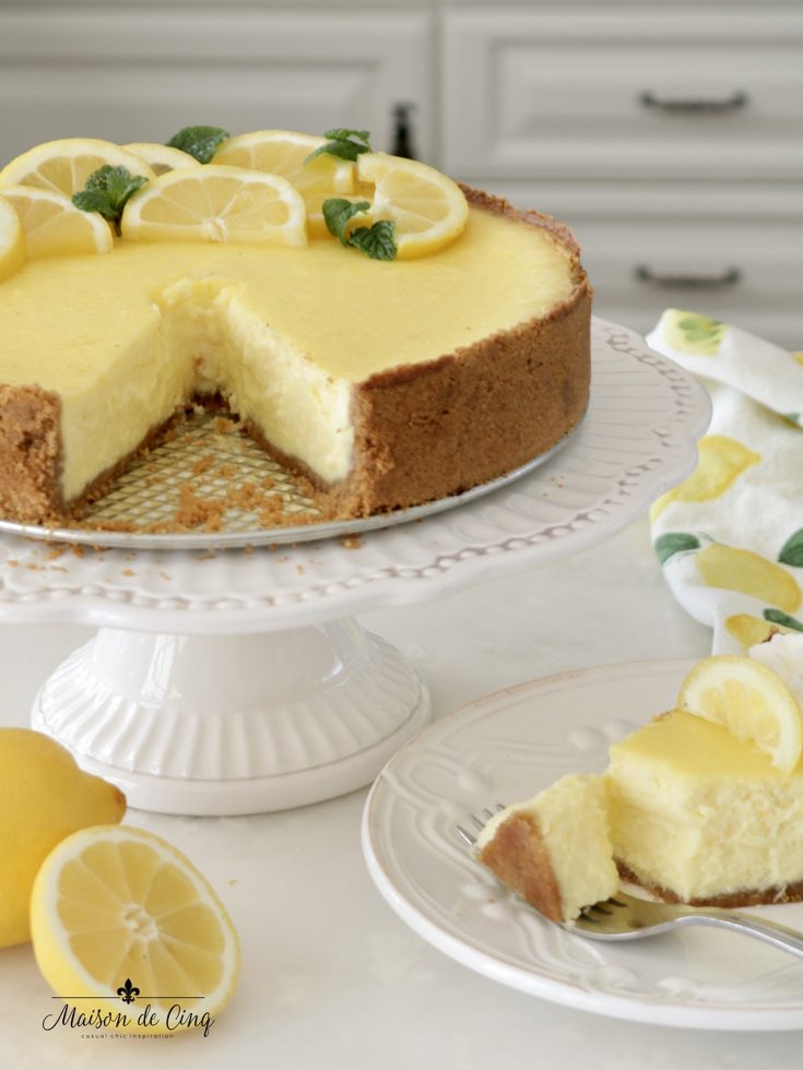 Light & Delicious Lemon Cheesecake