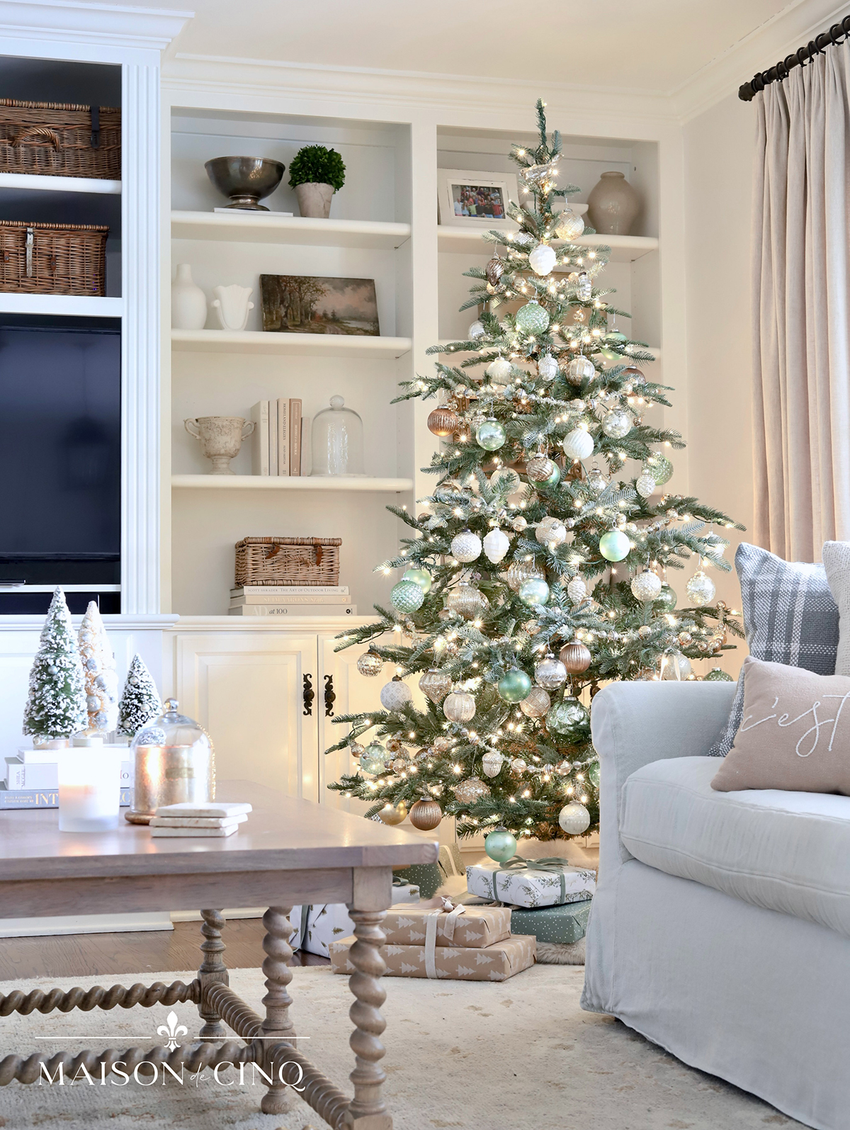 Gorgeous Blue and Gold Christmas Tree + Garland